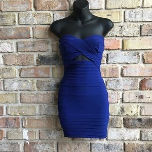 N O B I Strapless Peak a boo Mini Dress